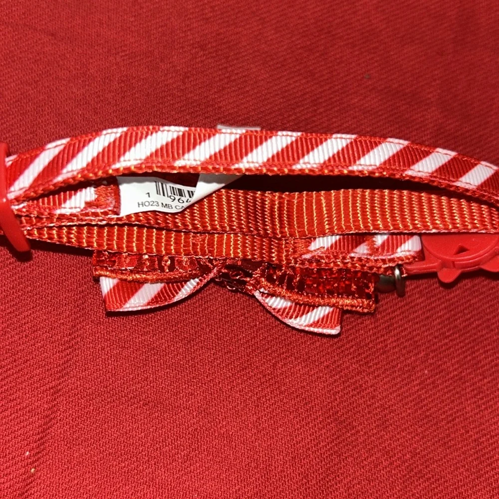 Merry & Bright Peppermint Stripe/More & Merrier Red Glitter Cat Collars